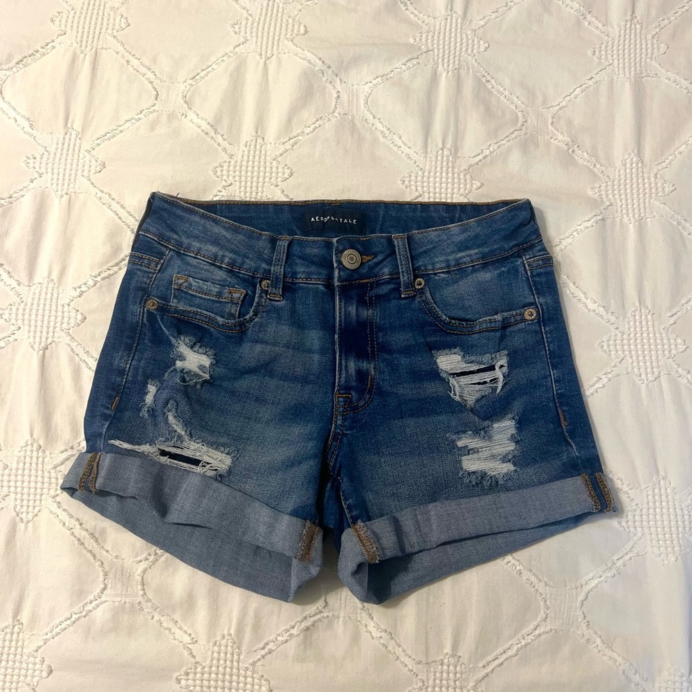 dark wash aeropostale low rise jean shorts